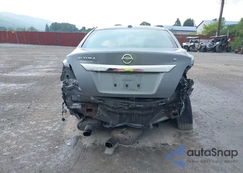 2015 Nissan Altima 2.5/2.5 S/2.5 Sl/2.5 Sv z USA, uszkodzony, nr VIN 1N4AL3AP8FC443731